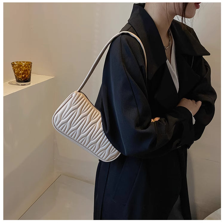 Shoulder Bag for Women 2025 New French Niche Crossbody Bag with Pleated Texture Versatile