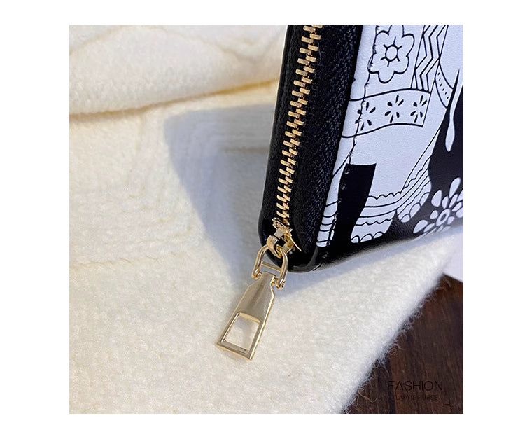 2025 New Ethnic Style Elephant Print Women's Purse