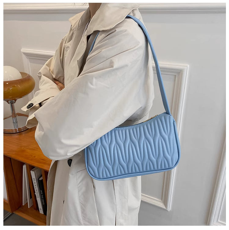 Shoulder Bag for Women 2025 New French Niche Crossbody Bag with Pleated Texture Versatile