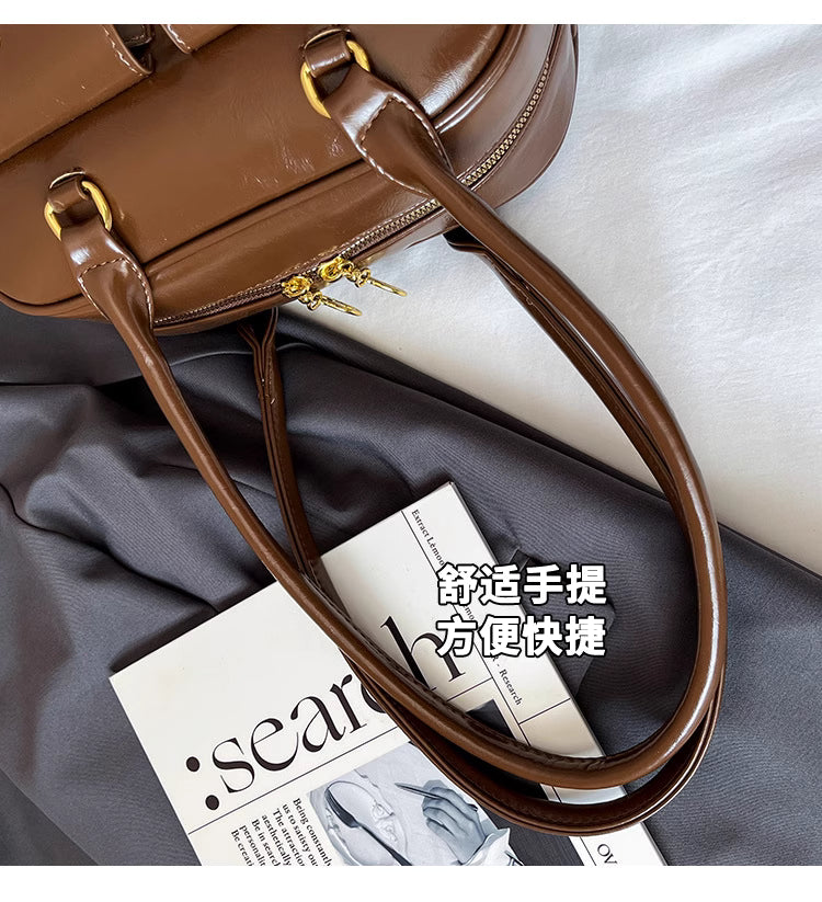 Niche Design Multi-Pocket New Vintage Baguette Shoulder Bag