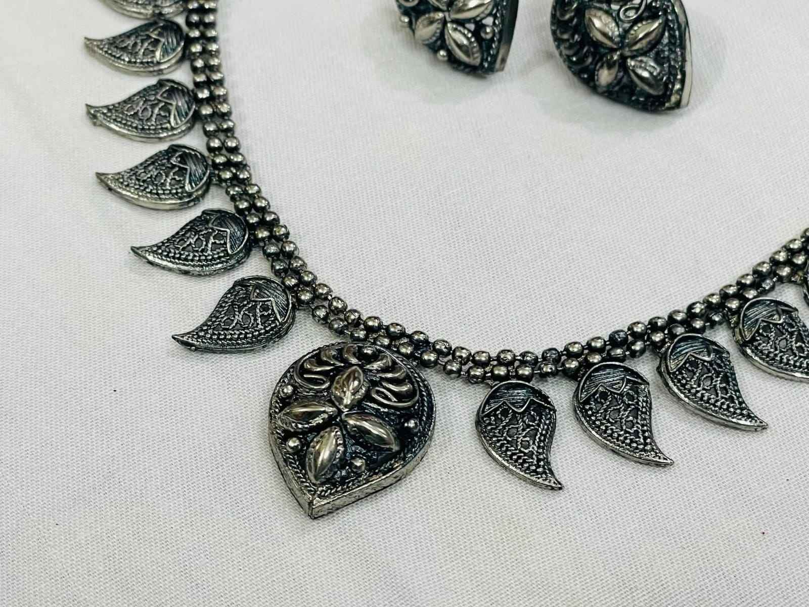 Timeless Bohemian: Oxidized Silver Choker Necklace & Stud Earring Set