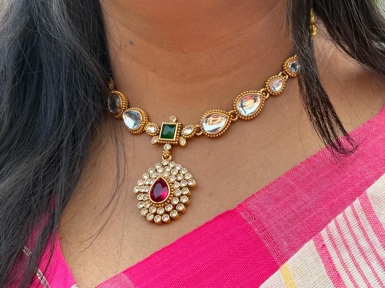 Premium South Indian Traditional Neckpiece Set with Earrings