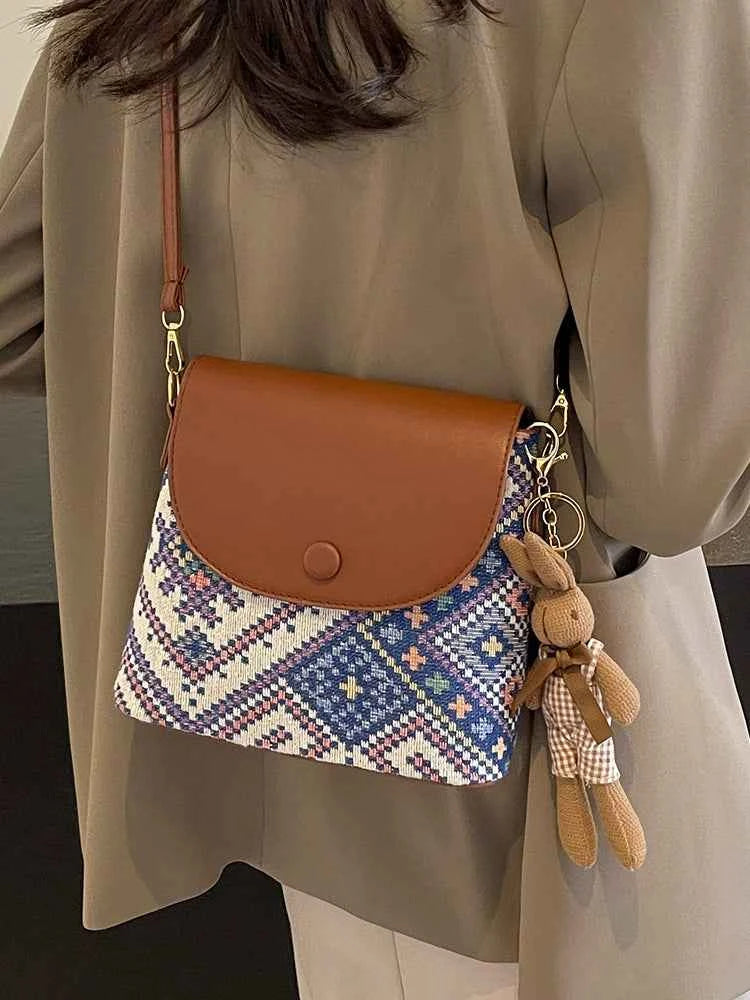 This year's popular bag new crossbody mobile phone bag women's high-end fashion shoulder bucket bag women