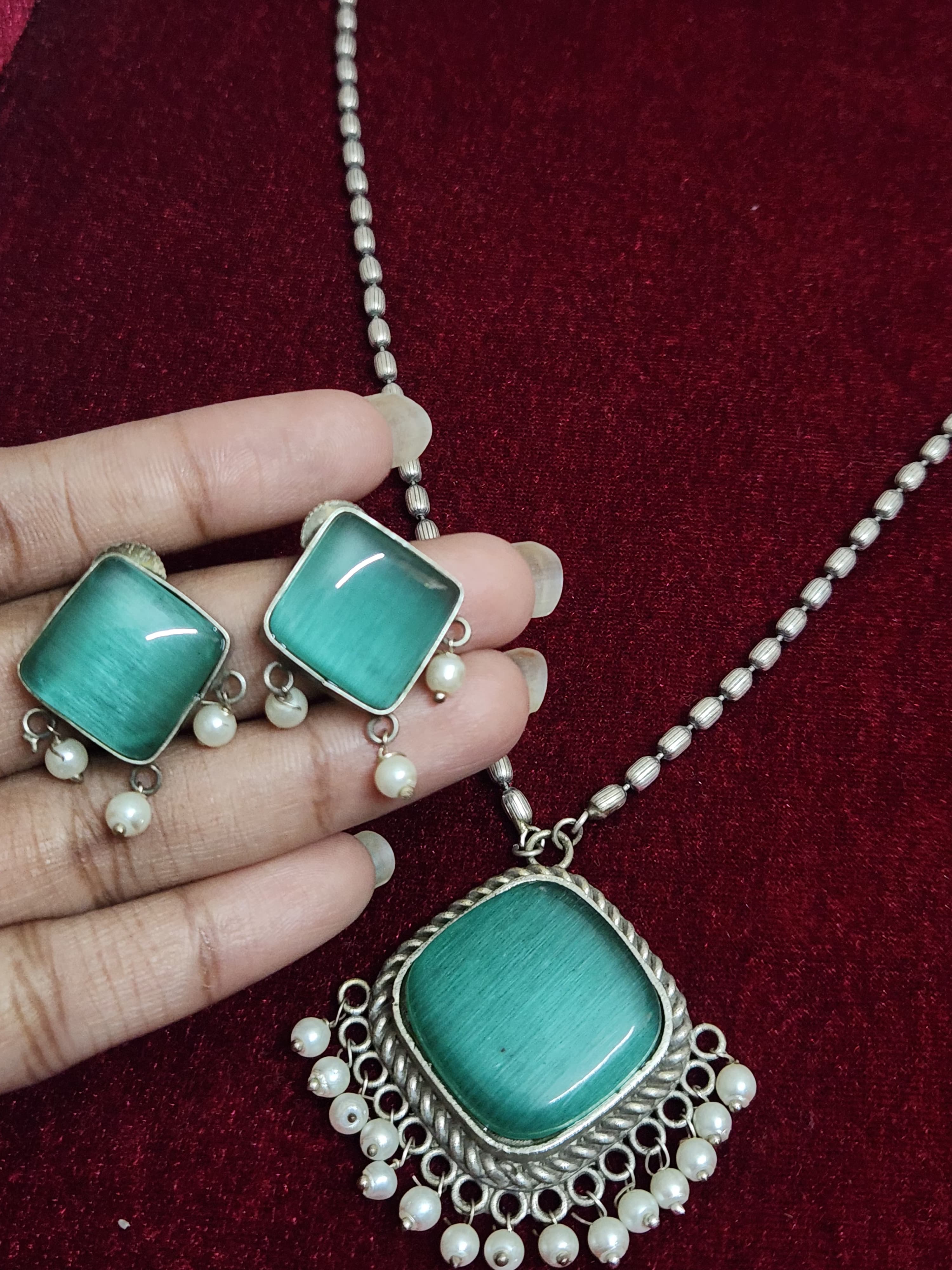 Malachite Elegance Statement Jewelry Set