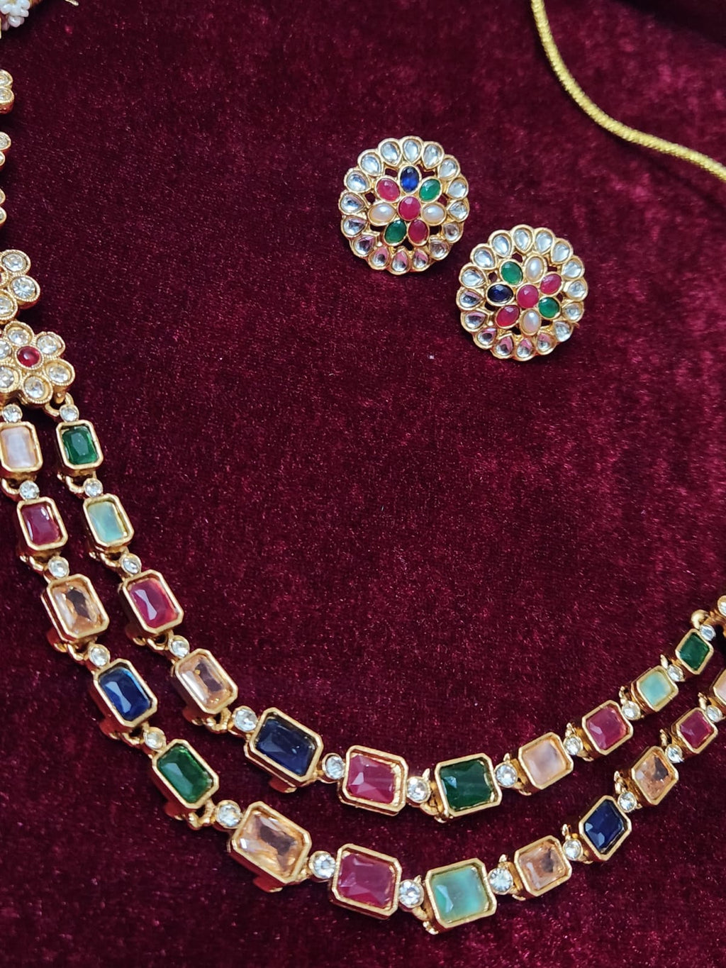 Festive Radiance Multi-Stone Necklace Set