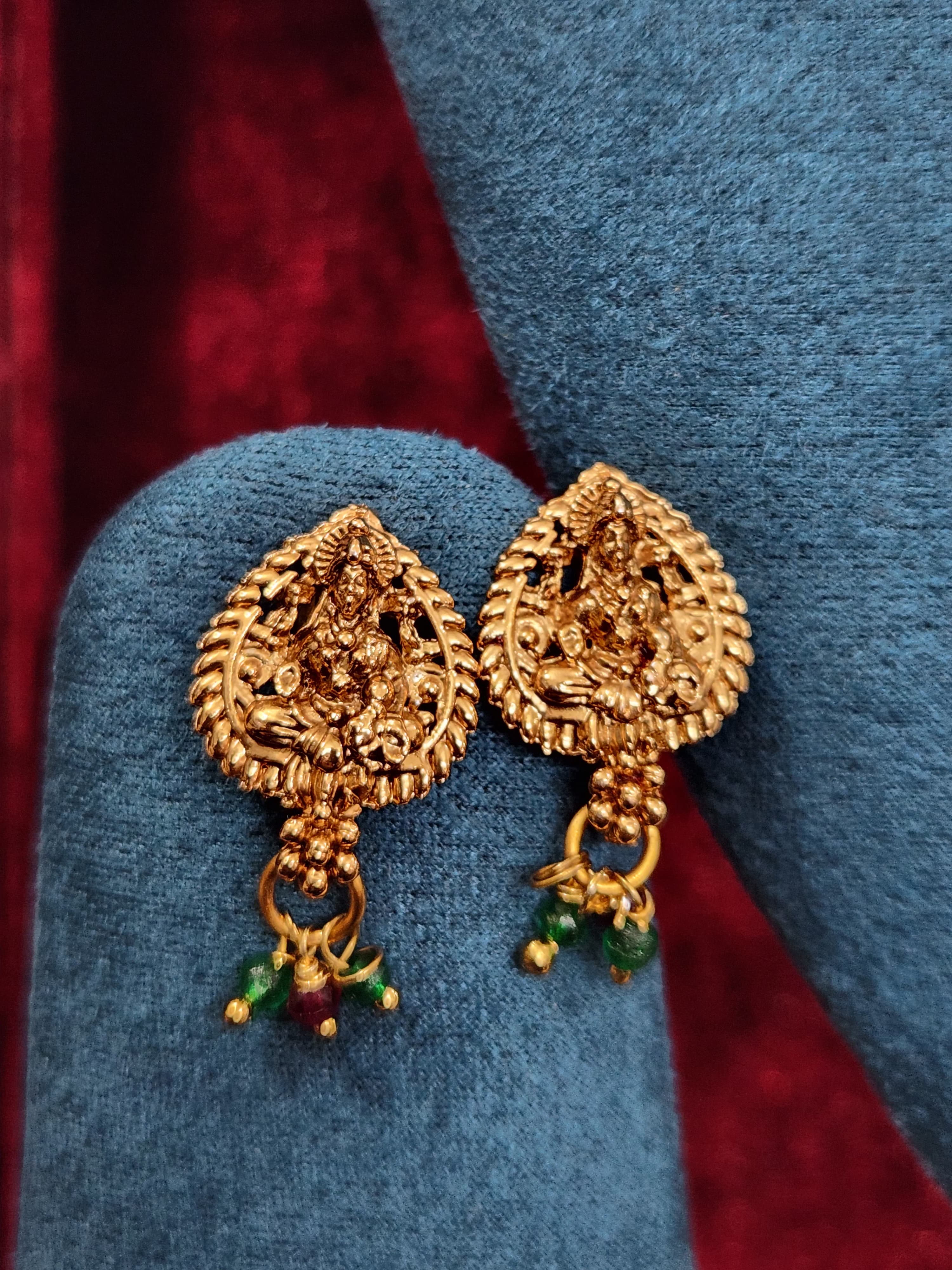 Pearl Chain Temple Necklace Set